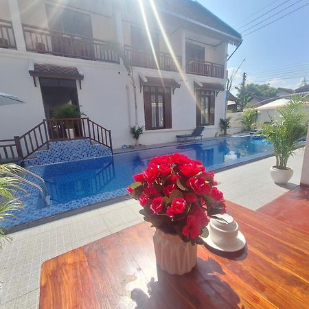 Luang Prabang Pavilion Hotel & Travel ภายนอก รูปภาพ