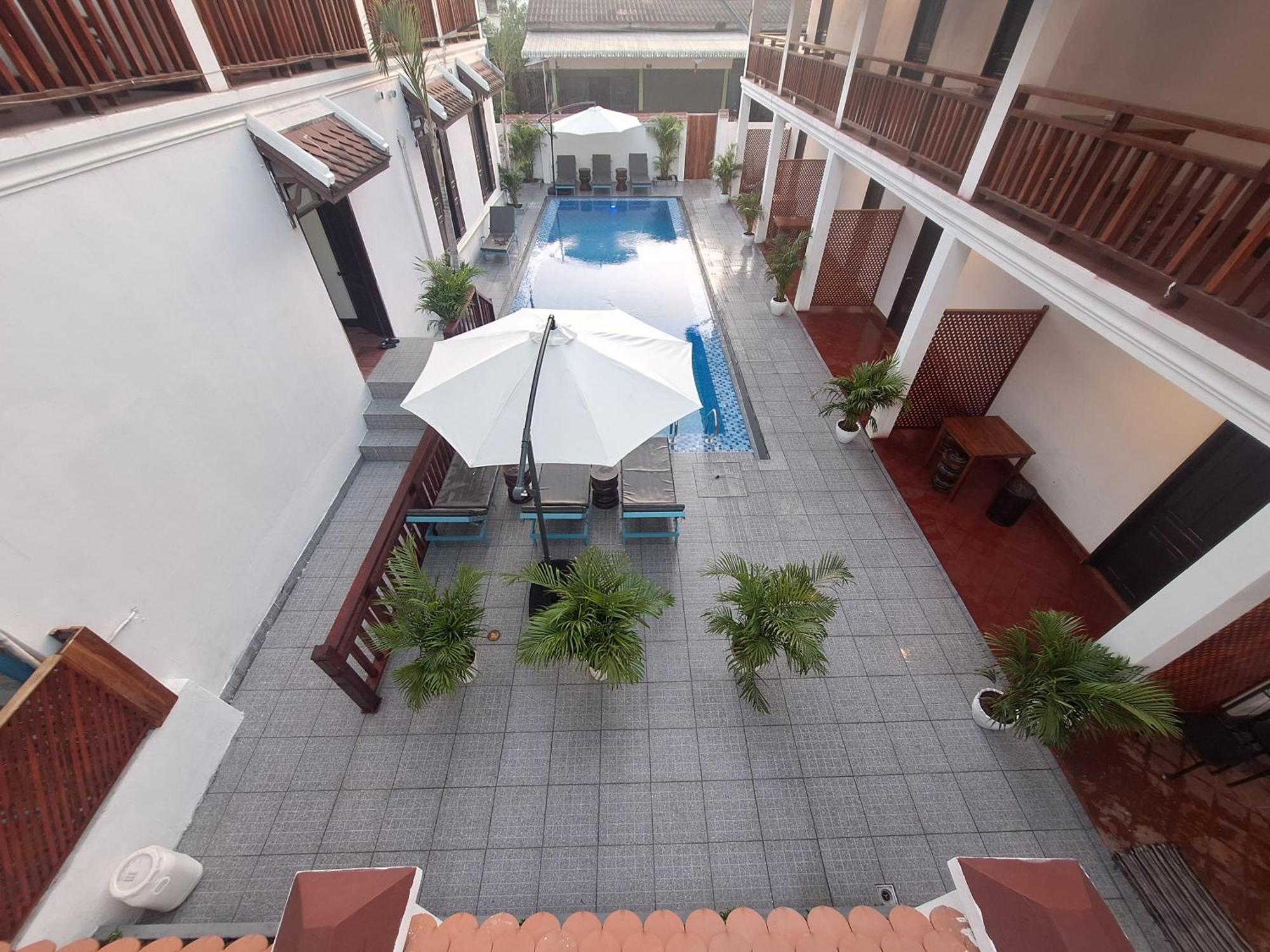 Luang Prabang Pavilion Hotel & Travel ภายนอก รูปภาพ