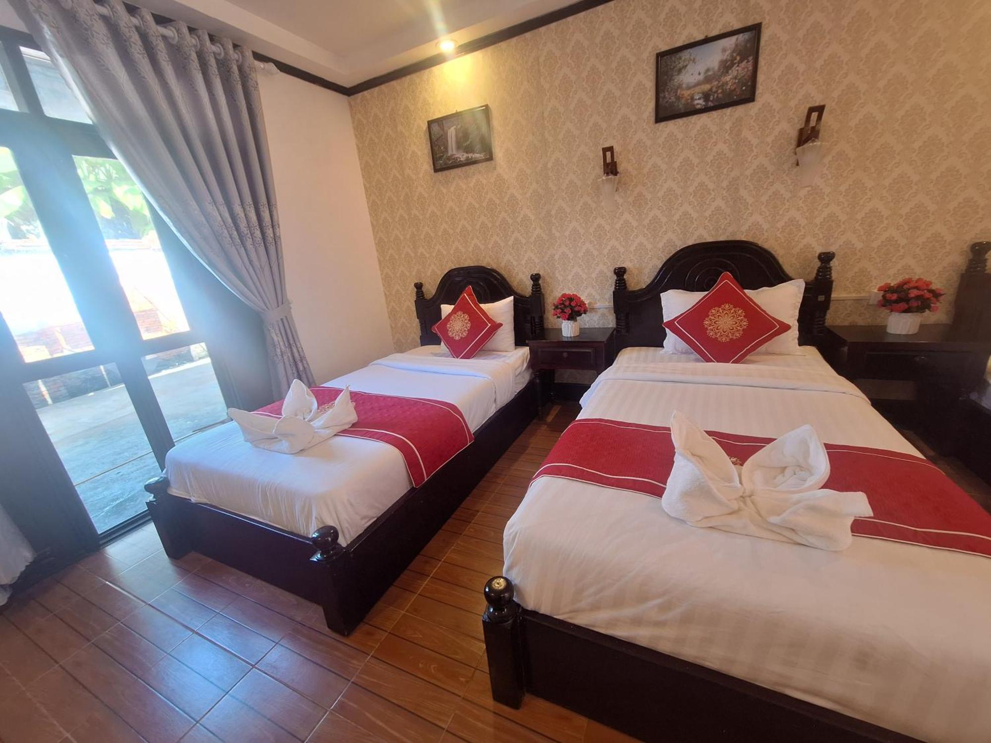 Luang Prabang Pavilion Hotel & Travel ภายนอก รูปภาพ