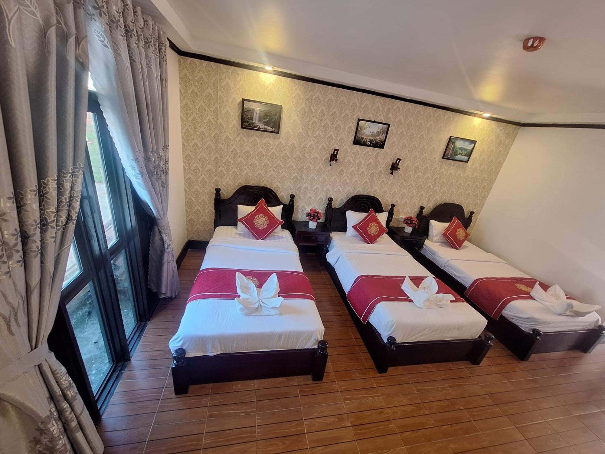 Luang Prabang Pavilion Hotel & Travel ภายนอก รูปภาพ